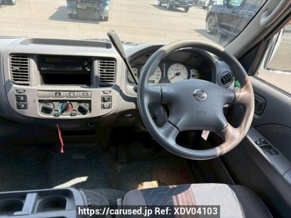 Used 2005 AT nissan caravan-bus DWMGE25 Image[19]