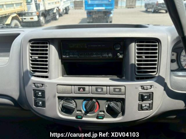 Used 2005 AT nissan caravan-bus DWMGE25 Image[20]