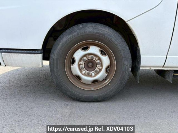 Used 2005 AT nissan caravan-bus DWMGE25 Image[32]