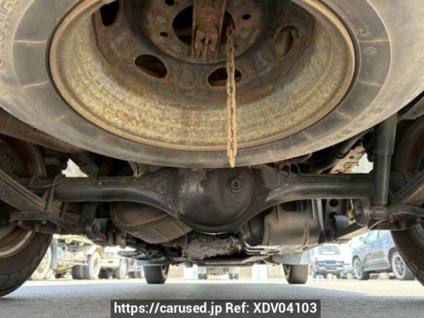 Used 2005 AT nissan caravan-bus DWMGE25 Image[41]