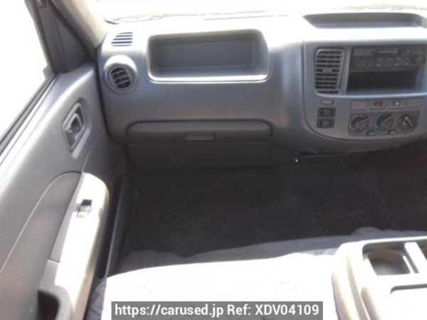 Used 2004 AT nissan caravan-bus DWGE25 Image[18]