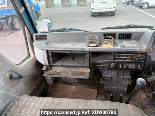 Used 1988 MT mitsubishi canter FE305BD Image[25]