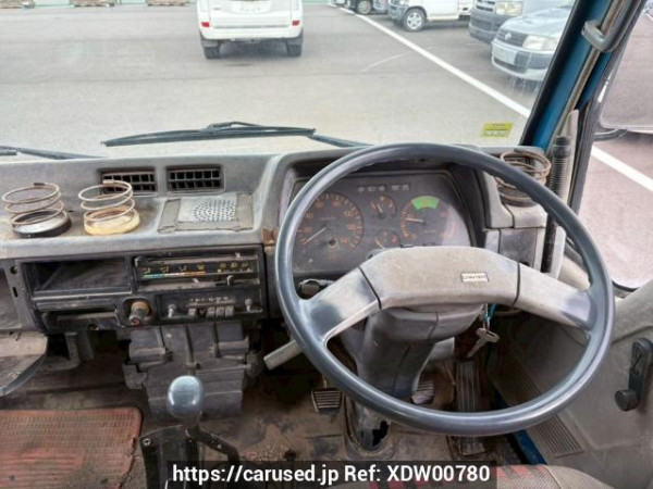 Used 1988 MT mitsubishi canter FE305BD Image[26]