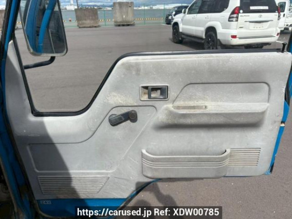 Used 1989 AT mitsubishi canter FE305BD Image[25]