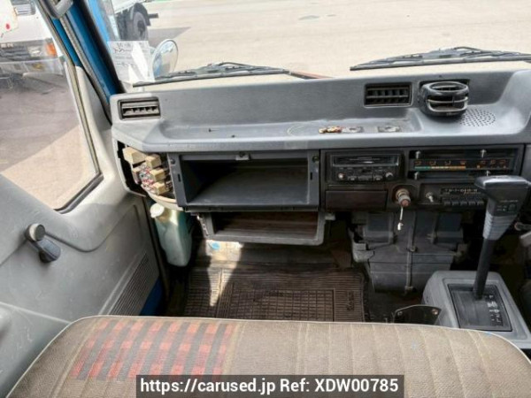 Used 1989 AT mitsubishi canter FE305BD Image[27]