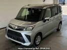 Toyota Roomy M900A