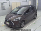 Toyota Sienta NHP170G