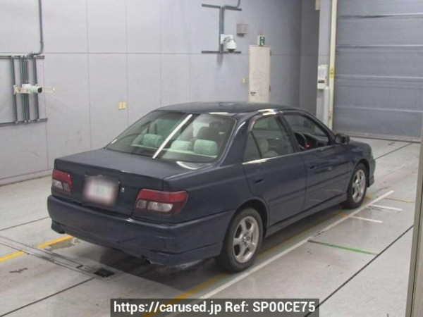 Used 2001 AT toyota carina AT210 Image[1]