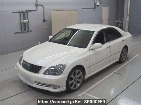 Used 2005 AT toyota crown GRS182 Image[0]