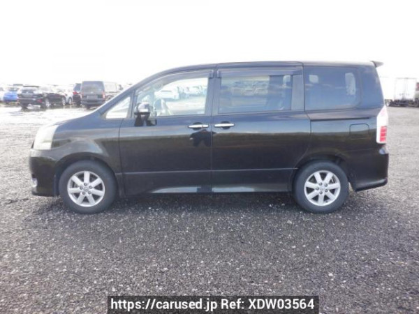 Used2009 AT Toyota Noah ZRR70WImage[3]