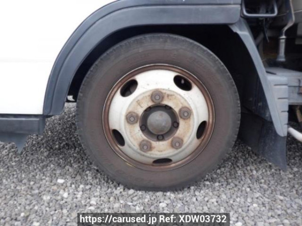 Used 2003 MT mitsubishi canter FE70CB Image[24]