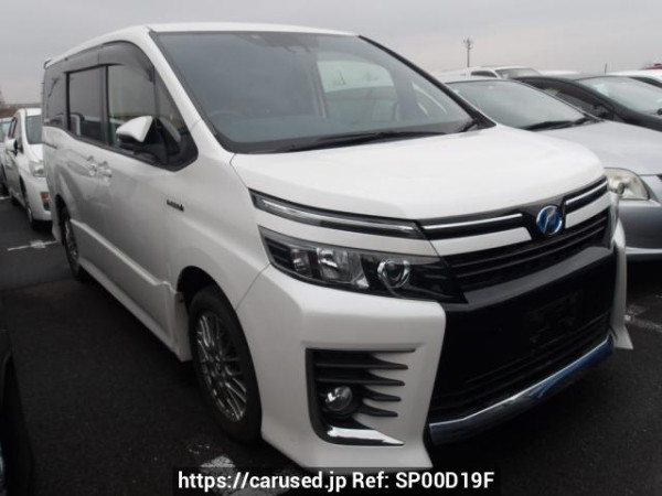 Used2016 AT Toyota Voxy ZWR80WImage[0]