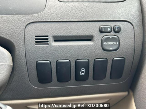 Used 2005 AT toyota alphard ANH10W Image[23]