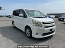 Toyota Noah ZRR70W
