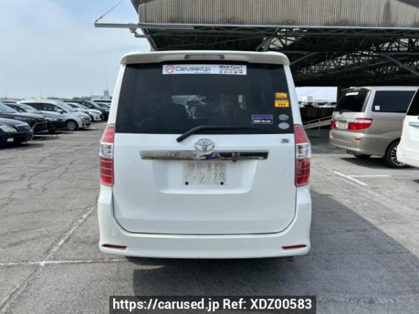 Used 2008 AT toyota noah ZRR70W Image[5]