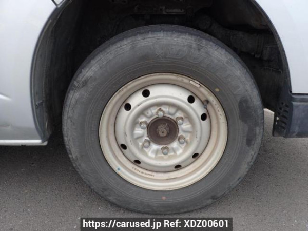 Used 2005 AT toyota hiace-van KDH205V Image[19]