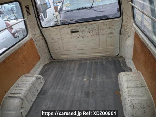 Used 2004 MT toyota hiace-van TRH102V Image[5]