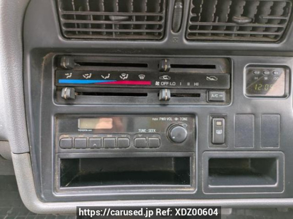Used 2004 MT toyota hiace-van TRH102V Image[14]
