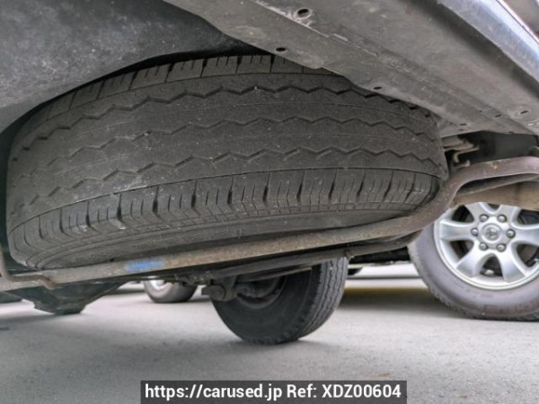 Used 2004 MT toyota hiace-van TRH102V Image[30]