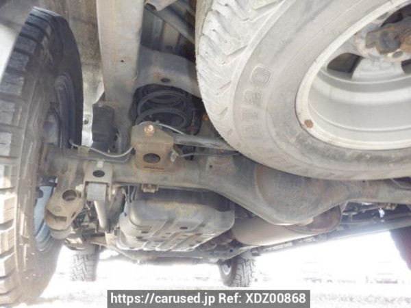 Used 2005 AT toyota hilux-surf TRN215W Image[36]