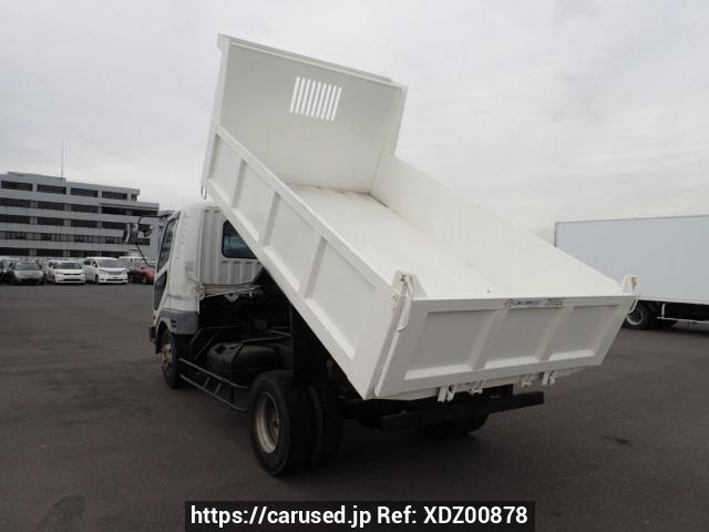 Comprar usado 1997 Mitsubishi Fuso Fighter FK627G (XDZ00878