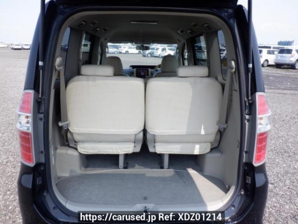 Used 2009 AT toyota noah ZRR70W Image[8]