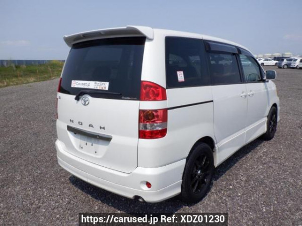 Used 2002 AT toyota noah AZR60G Image[6]