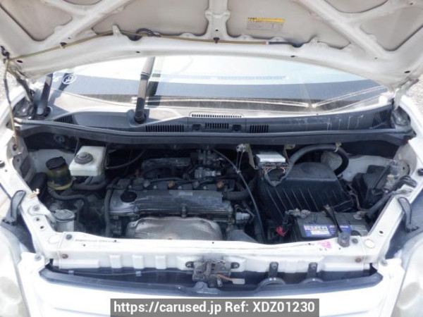 Used 2002 AT toyota noah AZR60G Image[9]