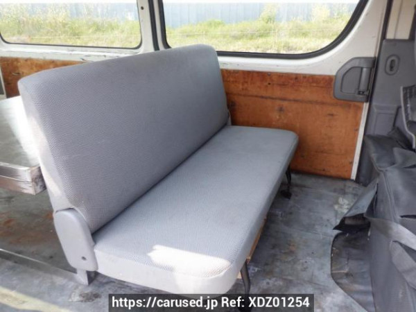 Used 2007 AT toyota regiusace-van KDH200V Image[14]