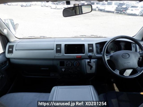 Used 2007 AT toyota regiusace-van KDH200V Image[16]