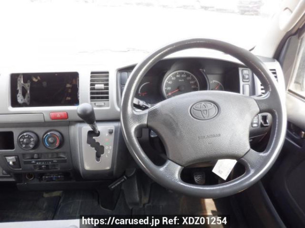 Used 2007 AT toyota regiusace-van KDH200V Image[18]