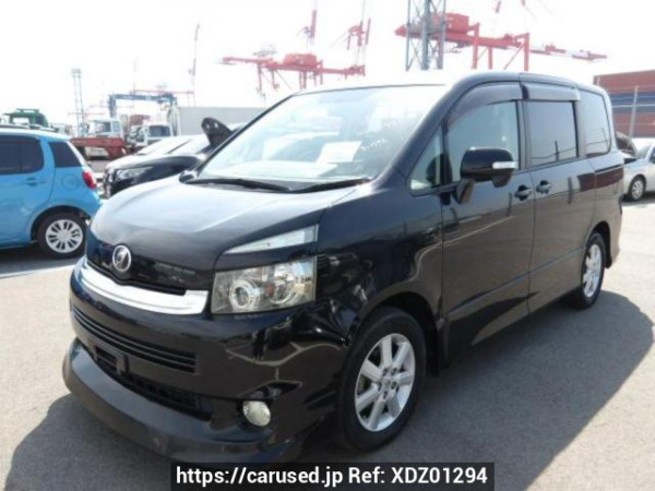 Used 2007 AT toyota voxy ZRR70W Image[2]