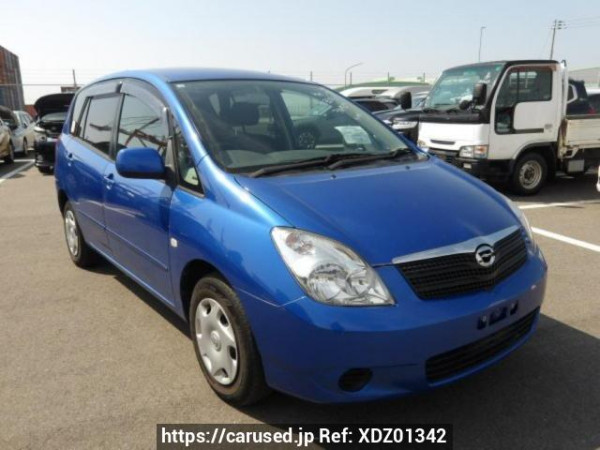 Used 2002 AT toyota corolla-spacio NZE121N Image[0]