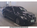 Toyota Crown Hybrid AWS210