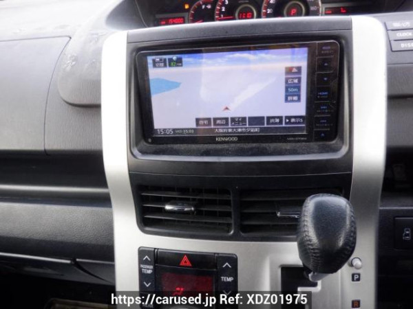 Used 2010 AT toyota voxy ZRR70W Image[22]