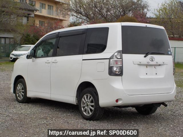 Used 2008 AT toyota voxy ZRR75G Image[1]