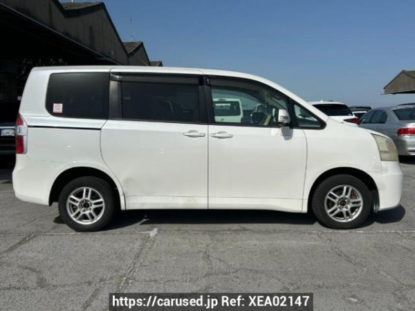 Used 2009 AT toyota noah ZRR75G Image[7]