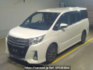 Toyota Noah ZRR80Wｶｲ