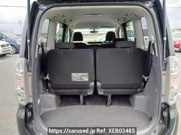 Used 2008 AT toyota voxy ZRR70W Image[8]