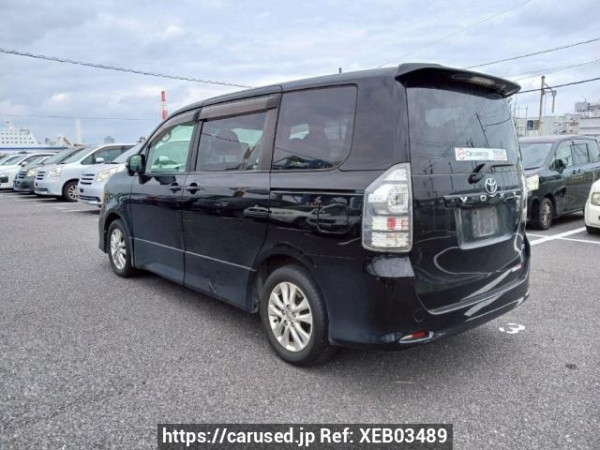 Used 2010 AT toyota voxy ZRR70W Image[4]