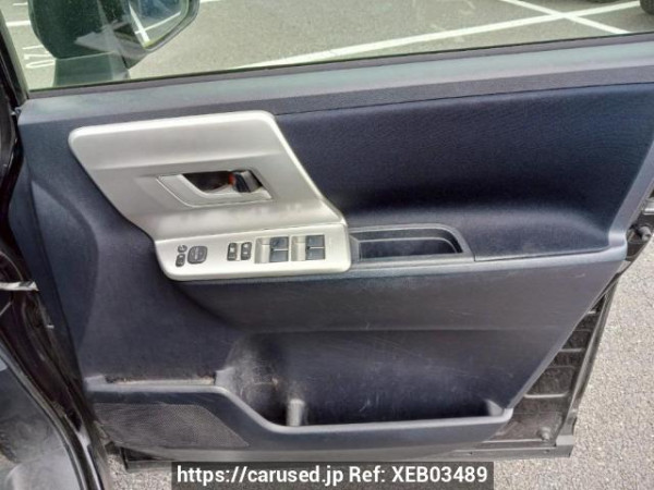Used 2010 AT toyota voxy ZRR70W Image[17]