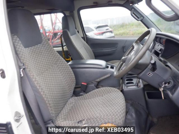 Used 2002 AT toyota hiace-wagon RZH111G Image[12]