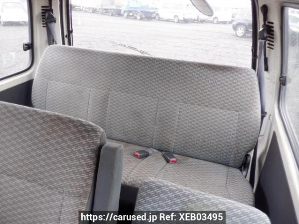 Used 2002 AT toyota hiace-wagon RZH111G Image[17]