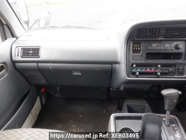 Used 2002 AT toyota hiace-wagon RZH111G Image[19]