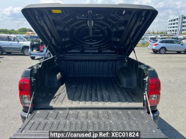 Used 2018 AT toyota hilux GUN125 Image[8]
