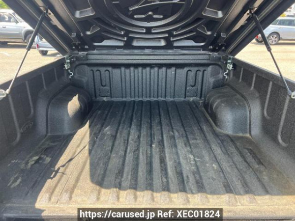 Used 2018 AT toyota hilux GUN125 Image[9]