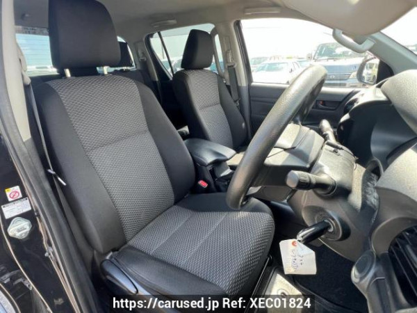 Used 2018 AT toyota hilux GUN125 Image[13]