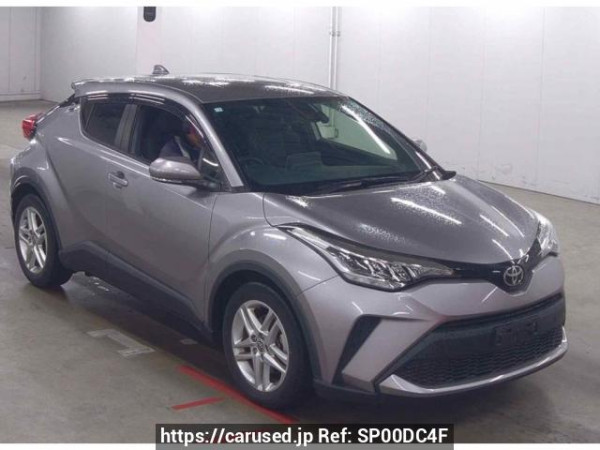 Used 2020 MT toyota c-hr NGX10 Image[0]