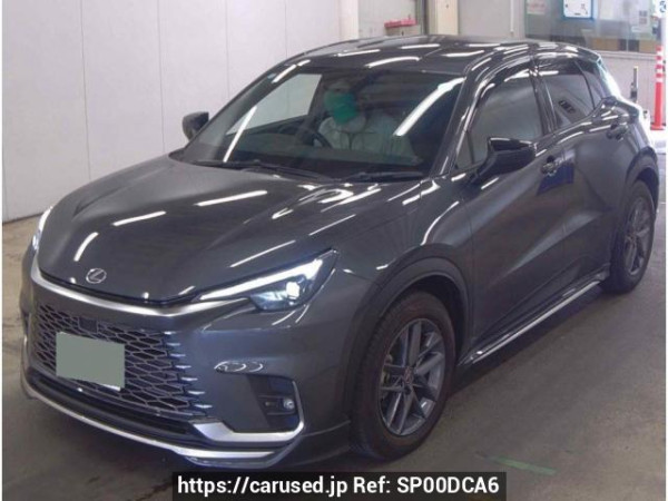 Used2024 AT Lexus LBX MAYH10Image[2]