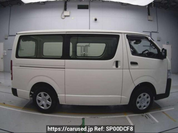 Used 2022 AT toyota hiace-van GDH206V Image[2]